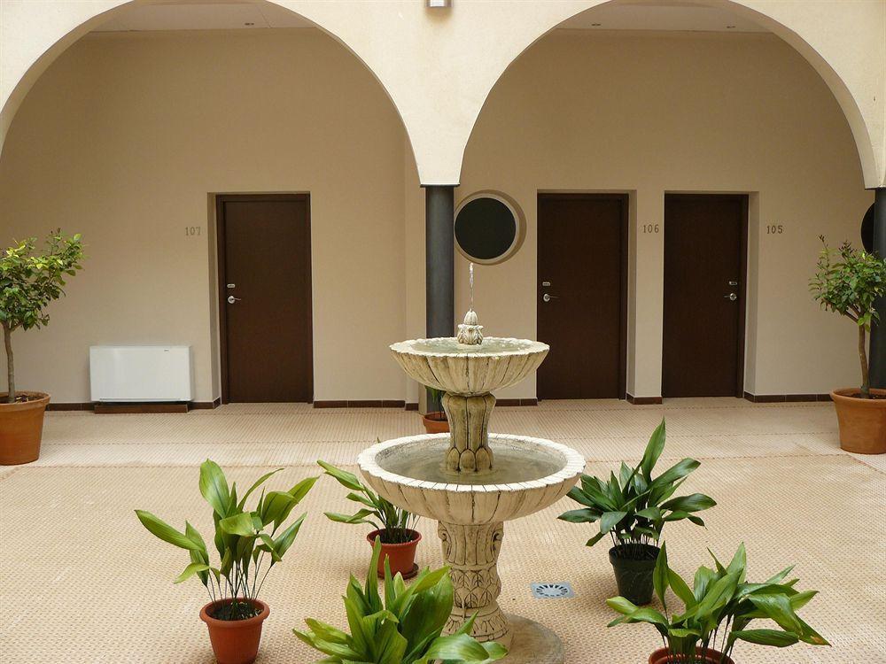 Hotel Ciudad Del Renacimiento à Baeza Extérieur photo