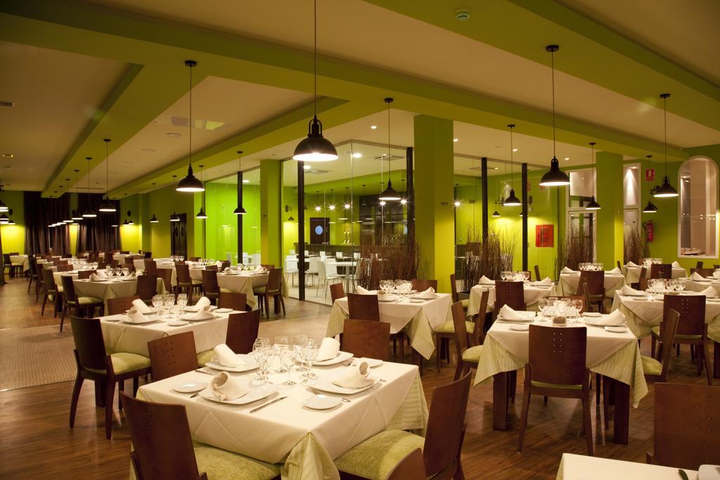 Hotel Ciudad Del Renacimiento à Baeza Restaurant photo