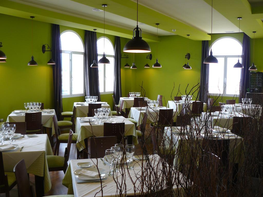 Hotel Ciudad Del Renacimiento à Baeza Extérieur photo