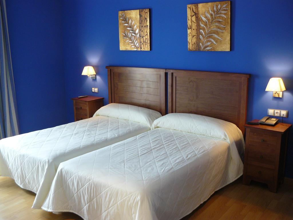 Hotel Ciudad Del Renacimiento à Baeza Extérieur photo