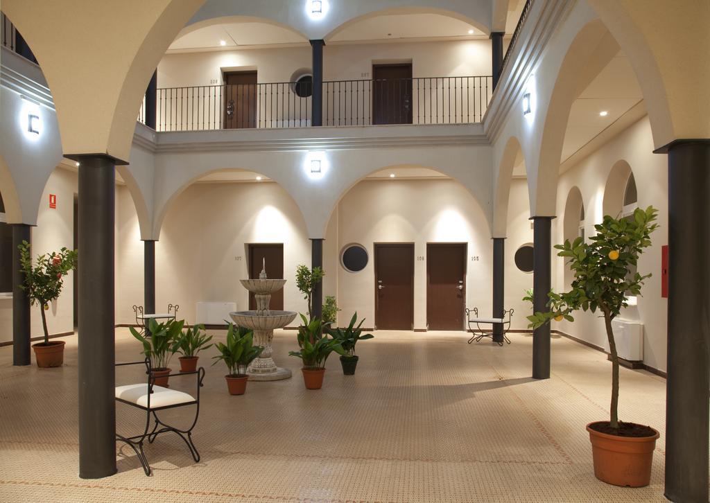 Hotel Ciudad Del Renacimiento à Baeza Extérieur photo